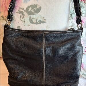 The SAK Black Leather Shoulder Bag w/outside phone pocket